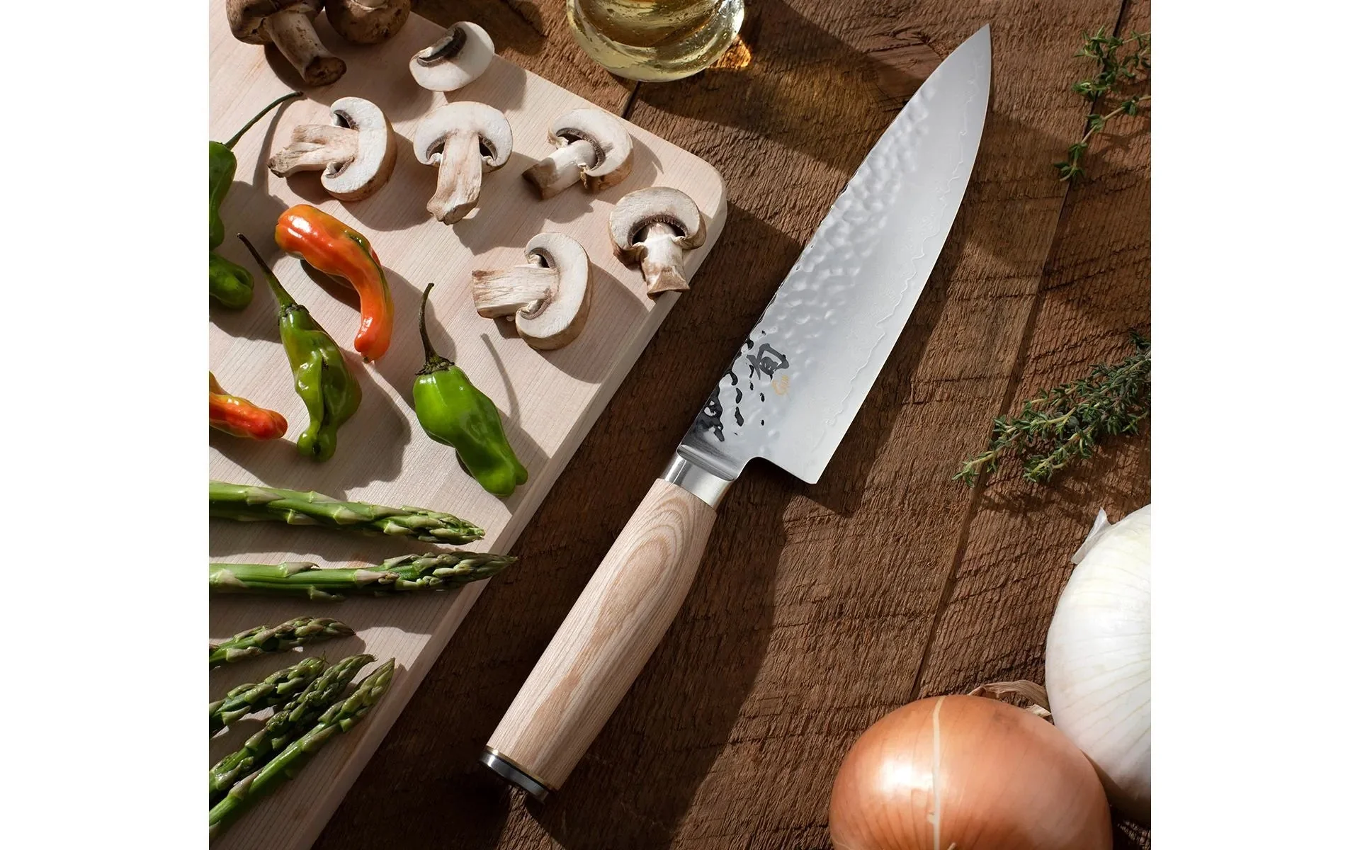 Shun Premier Blonde Chef's Gyuto 210mm - Image 4